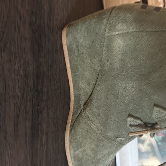 Toms Booties - Picture 6 of 6